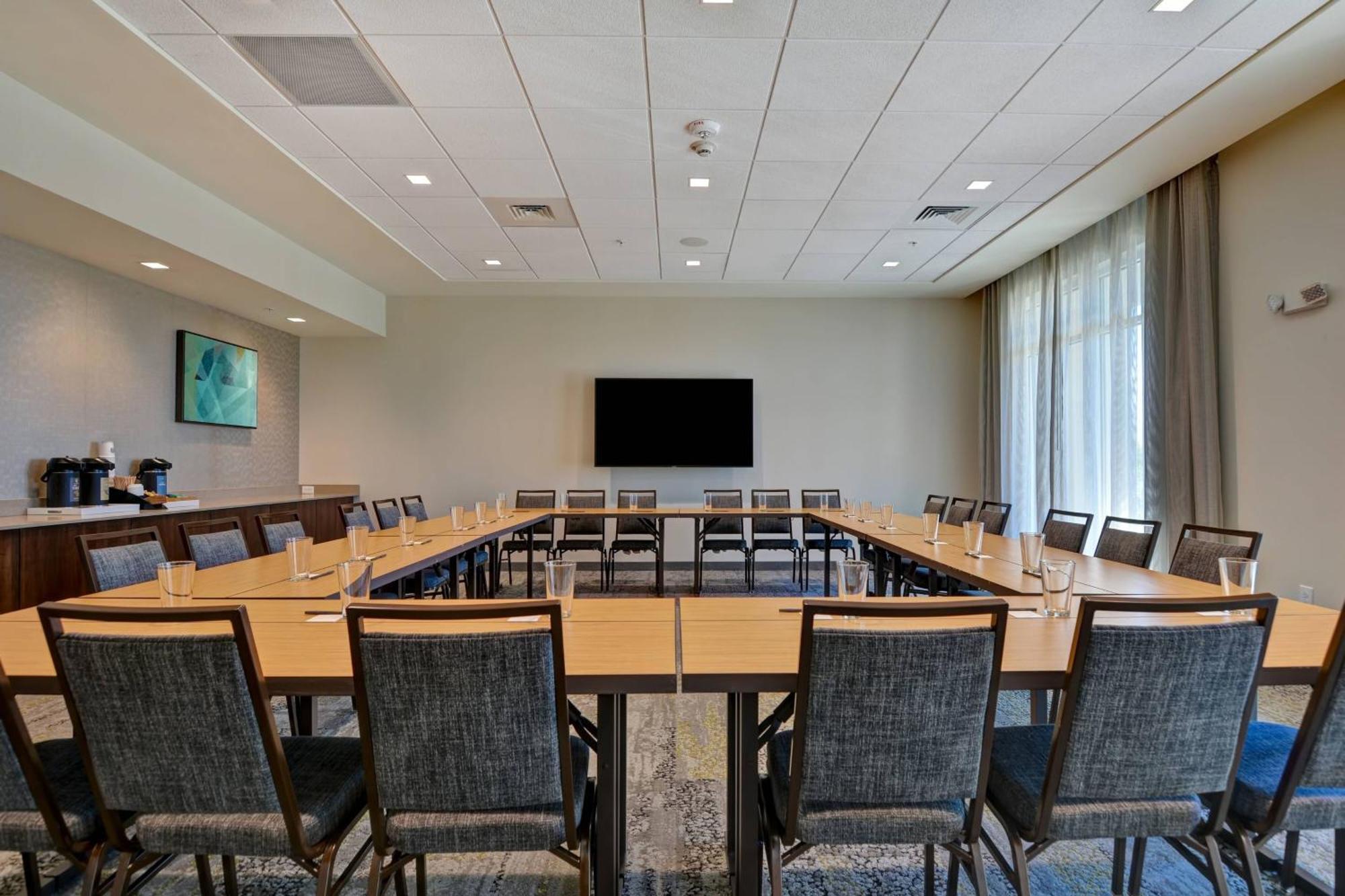 Hotel Courtyard By Marriott Jackson Madison Exterior foto